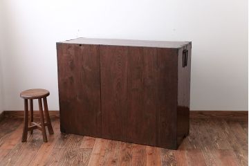 アンティーク家具　古民具・骨董　前面欅材!美しい金具の仙台箪笥