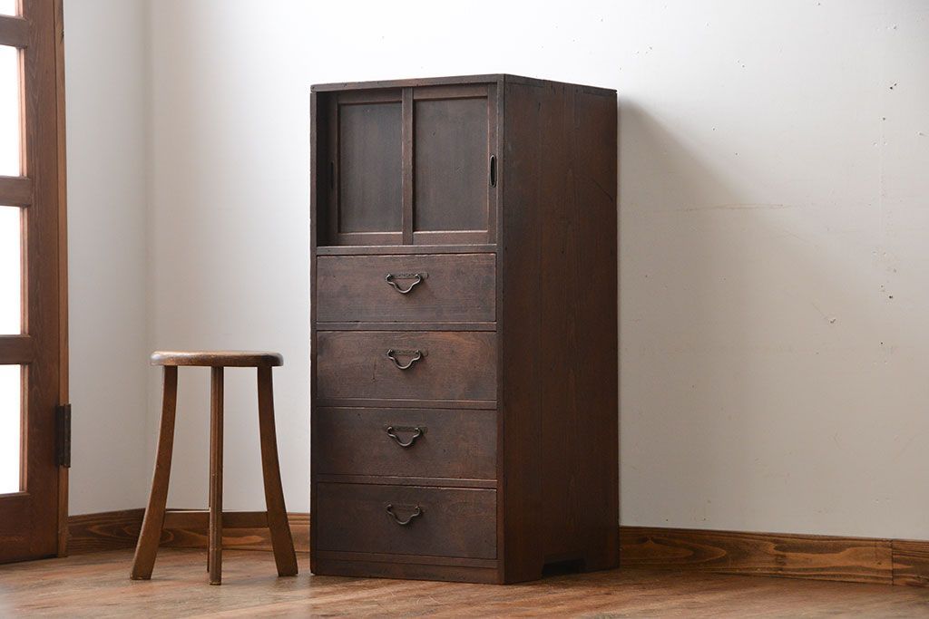 アンティーク家具　アンティーク　古い木製の引き出し付き縦型戸棚