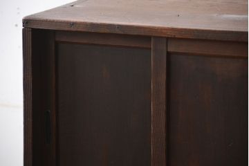 アンティーク家具　アンティーク　古い木製の引き出し付き縦型戸棚