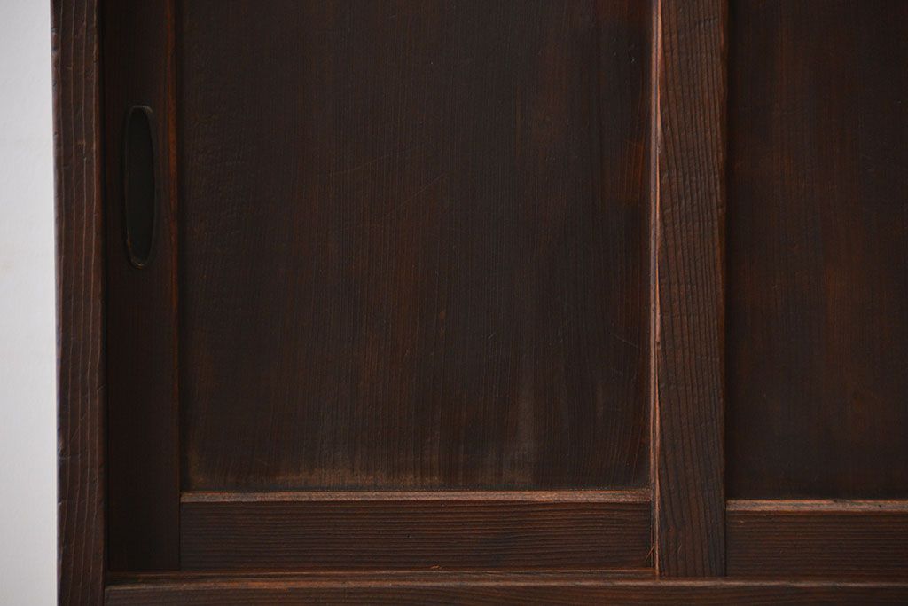 アンティーク家具　アンティーク　古い木製の引き出し付き縦型戸棚