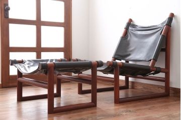 ヴィンテージ家具　USビンテージ　ジャクソンファニチャーの本革製チェア(オットマン付き)