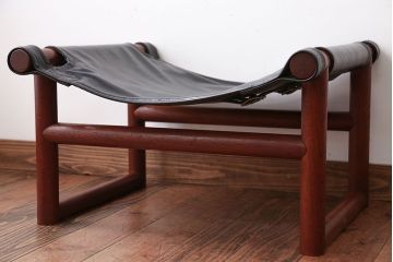 ヴィンテージ家具　USビンテージ　ジャクソンファニチャーの本革製チェア(オットマン付き)