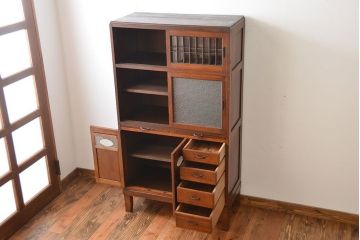 レトロ家具　昭和レトロ　古いナラ材の上質な脚付き食器棚