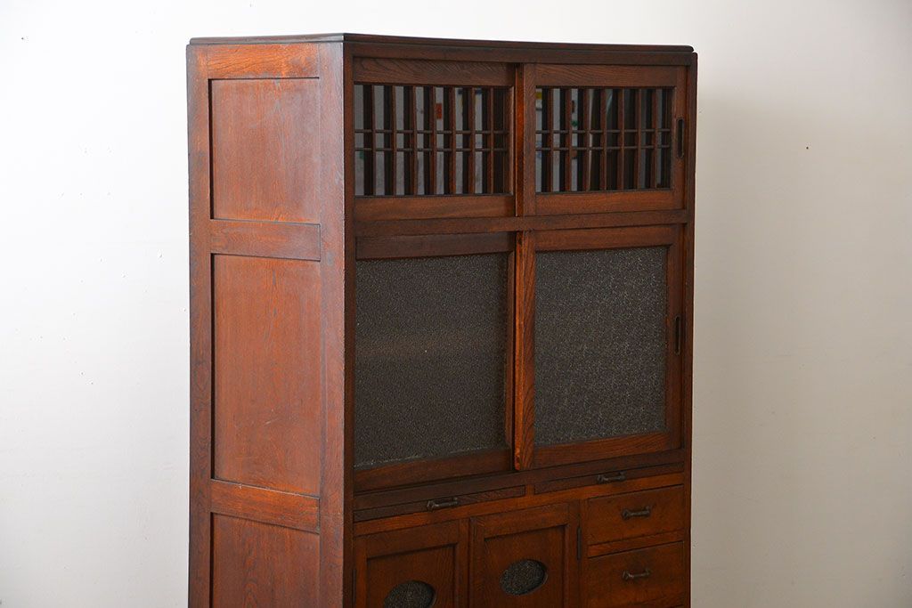 レトロ家具　昭和レトロ　古いナラ材の上質な脚付き食器棚