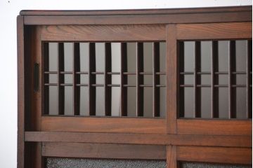 レトロ家具　昭和レトロ　古いナラ材の上質な脚付き食器棚