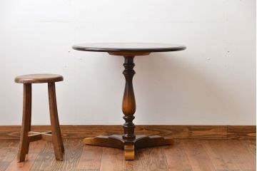中古　飛騨産業　優雅なオケージョナルテーブル(サイドテーブル)