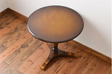 中古　飛騨産業　優雅なオケージョナルテーブル(サイドテーブル)
