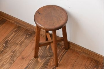 レトロ家具　昭和レトロ　シンプルでかわいい古いナラ材のアンティーク丸スツール(1)