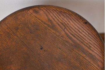 レトロ家具　昭和レトロ　シンプルでかわいい古いナラ材のアンティーク丸スツール(1)