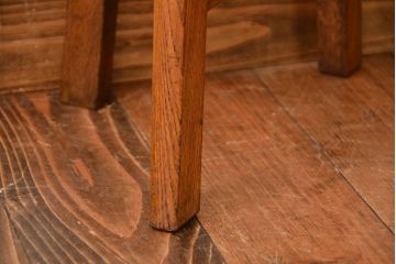 レトロ家具　昭和レトロ　シンプルでかわいい古いナラ材のアンティーク丸スツール(1)