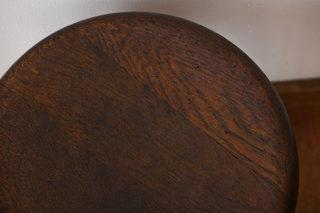 レトロ家具　昭和レトロ　シンプルでかわいい古いナラ材のアンティーク丸スツール(2)