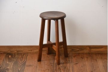 レトロ家具　昭和レトロ　シンプルでかわいい古いナラ材のアンティーク丸スツール(2)