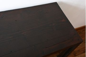 アンティーク家具　和製アンティーク　古い木製の大振りな鉄脚付き引き戸収納棚