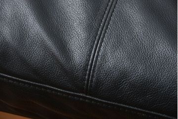 中古　アクタス　COTTO　牛革製3人掛けソファ(定価約23万円)