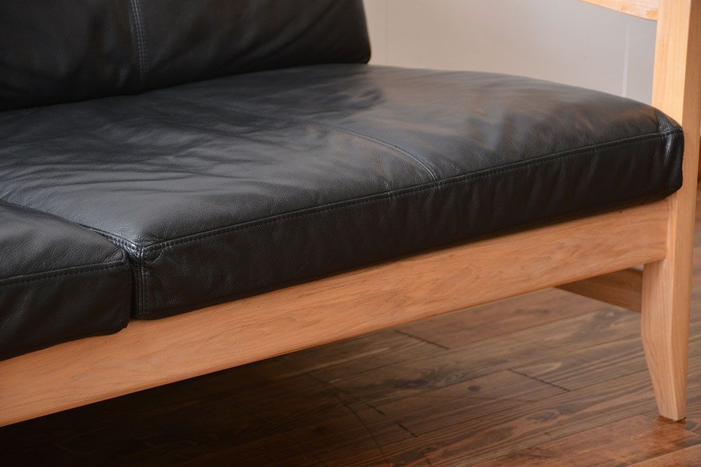 中古　アクタス　COTTO　牛革製3人掛けソファ(定価約23万円)