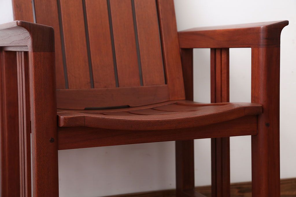 中古　TERRA(テラ)チーク材のアームチェア(1)