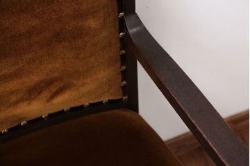 アンティーク家具　大正ロマン　ラグジュアリーな古いナラ材のアームチェア