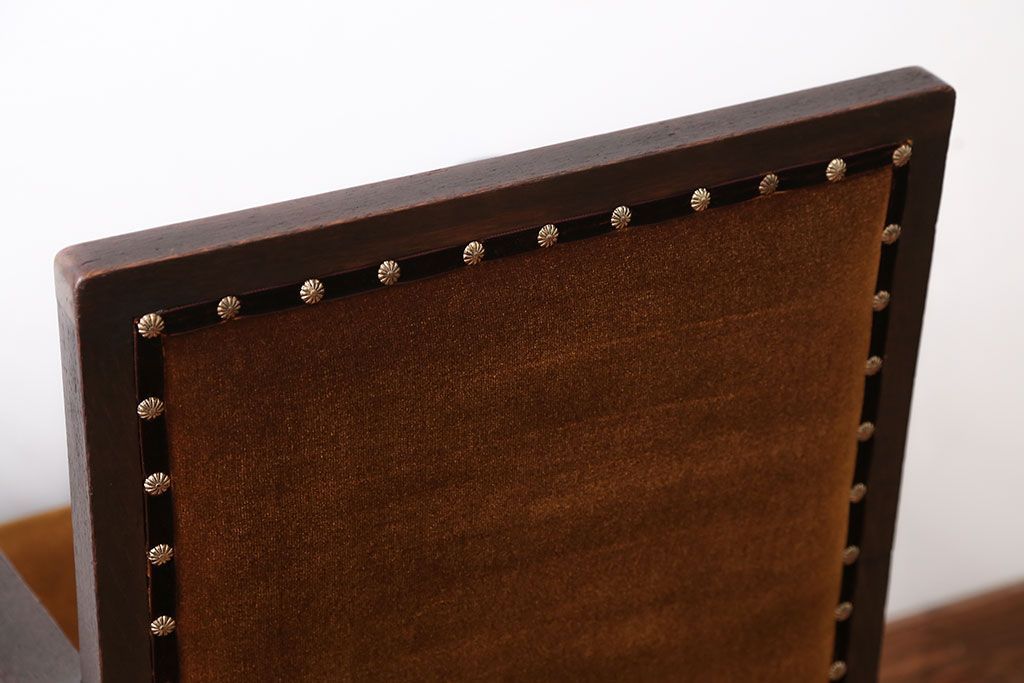 アンティーク家具　大正ロマン　ラグジュアリーな古いナラ材のアームチェア