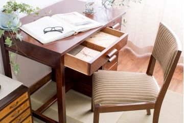 アンティーク家具　アンティーク　シンプルでお洒落な古いナラ材のチェア