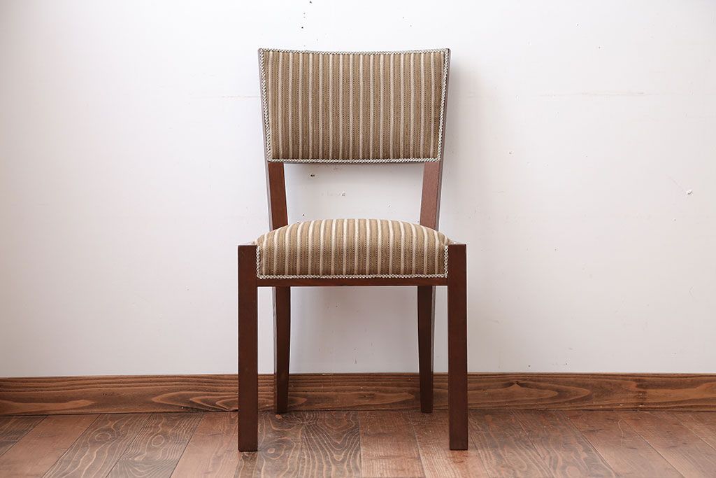 アンティーク家具　アンティーク　シンプルでお洒落な古いナラ材のチェア