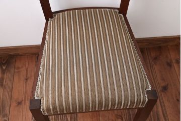 アンティーク家具　アンティーク　シンプルでお洒落な古いナラ材のチェア