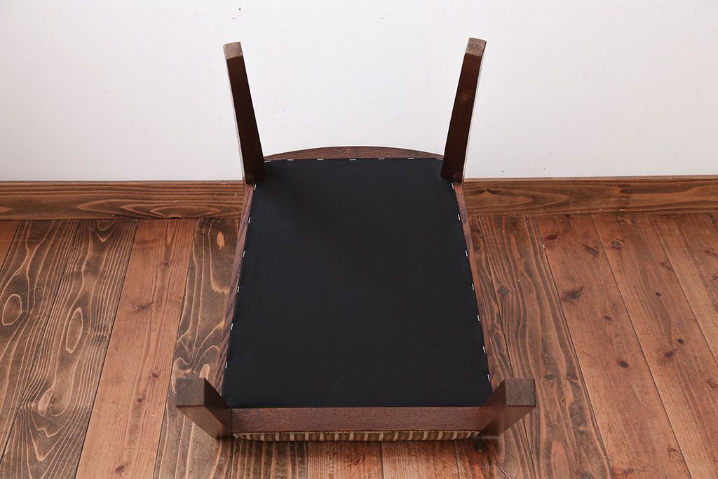 アンティーク家具　アンティーク　シンプルでお洒落な古いナラ材のチェア