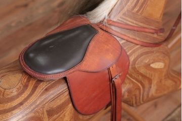 アンティーク雑貨　海外アンティーク　RELKO社製高級ロッキングホース(木馬)