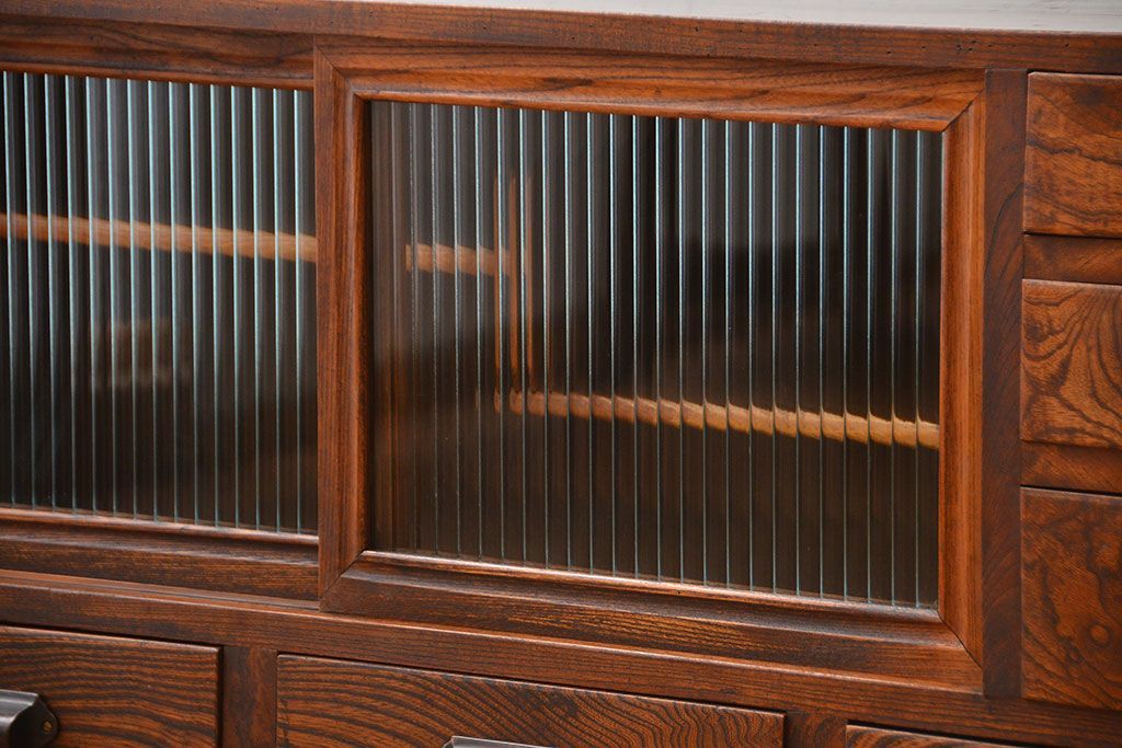 アンティーク家具　古民具・骨董　前面欅材!上質で高級な和製アンティークローボード