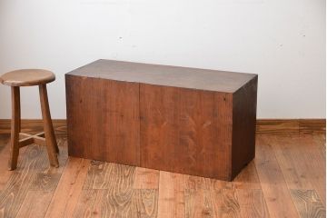 アンティーク家具　古民具・骨董　前面欅材!上質で高級な和製アンティークローボード