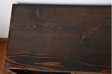 アンティーク家具　和製アンティーク　ダイヤガラス入り!モダンな収納棚