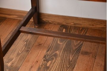 アンティーク家具　アンティーク　古いカバ材とナラ材の味わい深い片袖机