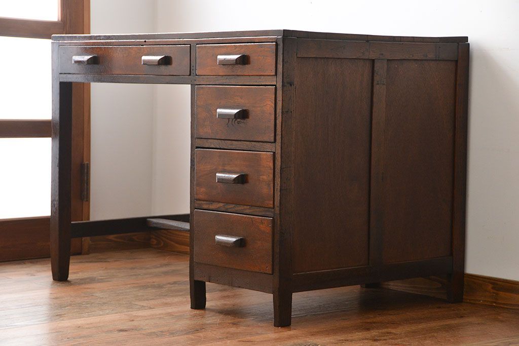 レトロ家具　昭和レトロ　古い木製のシンプルなアンティークデスク(片袖机)