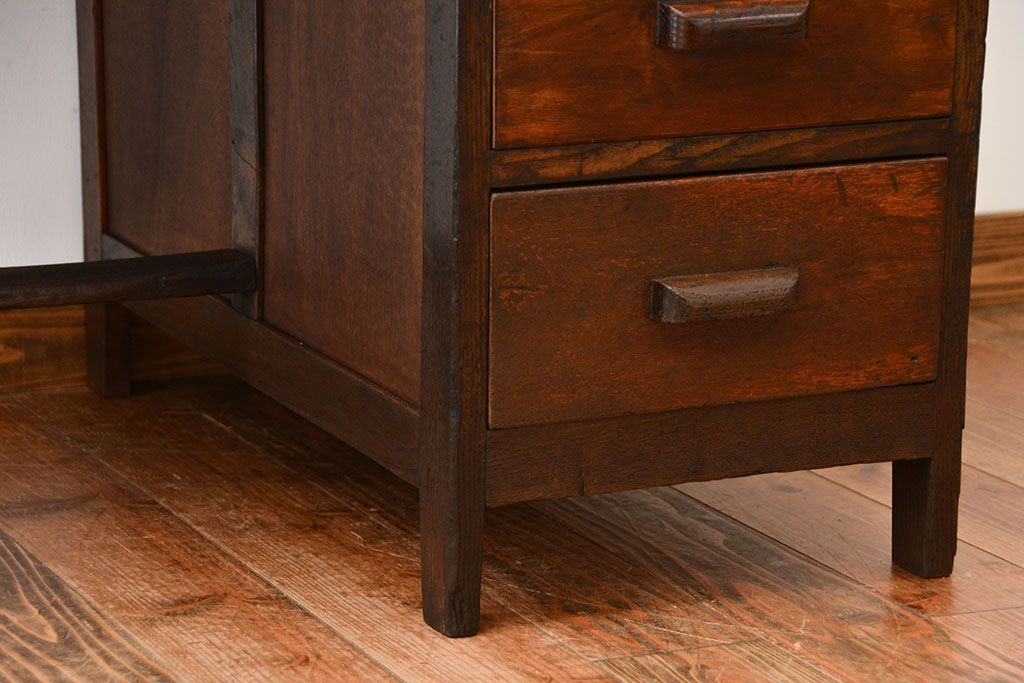 レトロ家具　昭和レトロ　古い木製のシンプルなアンティークデスク(片袖机)