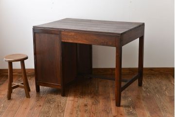 レトロ家具　昭和レトロ　古い木製のシンプルなアンティークデスク(片袖机)