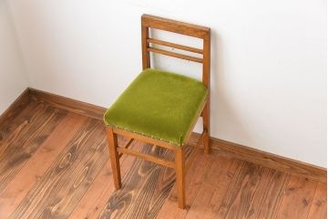 レトロ家具　昭和レトロ　古いナラ材の小さなかわいいチェア