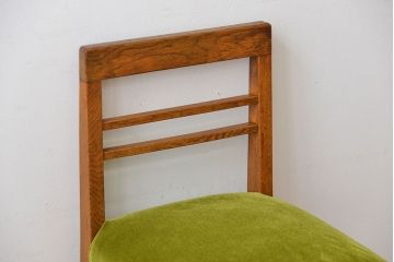 レトロ家具　昭和レトロ　古いナラ材の小さなかわいいチェア
