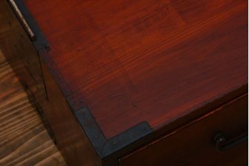 アンティーク家具　古民具・骨董　欅材!丸金具の時代箪笥テレビボード(ローボード)