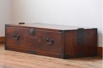 アンティーク家具　古民具・骨董　欅材!丸金具の時代箪笥テレビボード(ローボード)