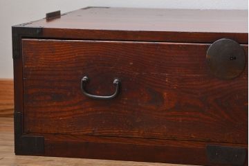 アンティーク家具　古民具・骨董　欅材!丸金具の時代箪笥テレビボード(ローボード)
