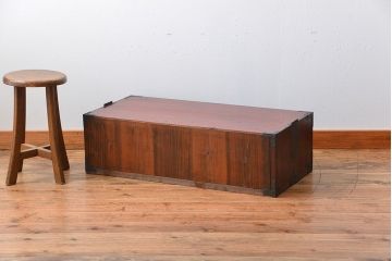 アンティーク家具　古民具・骨董　欅材!丸金具の時代箪笥テレビボード(ローボード)