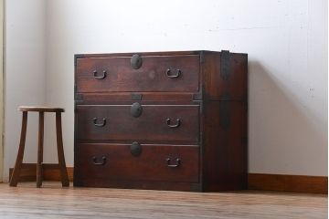 アンティーク家具　古民具・骨董　欅材!丸金具の時代箪笥テレビボード(ローボード)