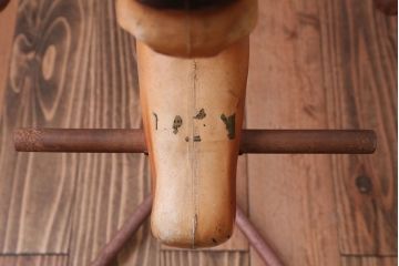 アンティーク雑貨　イギリスアンティーク　小さなかわいいロッキングホース