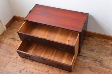 アンティーク家具　古民具・骨董　欅材!丸金具の時代箪笥テレビボード(ローボード)(2)