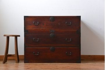 アンティーク家具　古民具・骨董　欅材!丸金具の時代箪笥テレビボード(ローボード)(2)