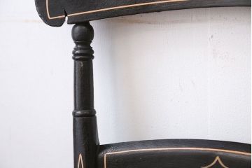 アンティーク家具　アンティーク　おしゃれで小ぶりなトールペイントチェア(1)