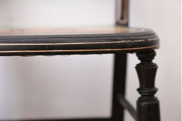 アンティーク家具　アンティーク　おしゃれで小ぶりなトールペイントチェア(1)