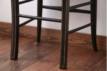 アンティーク家具　アンティーク　おしゃれで小ぶりなトールペイントチェア(1)