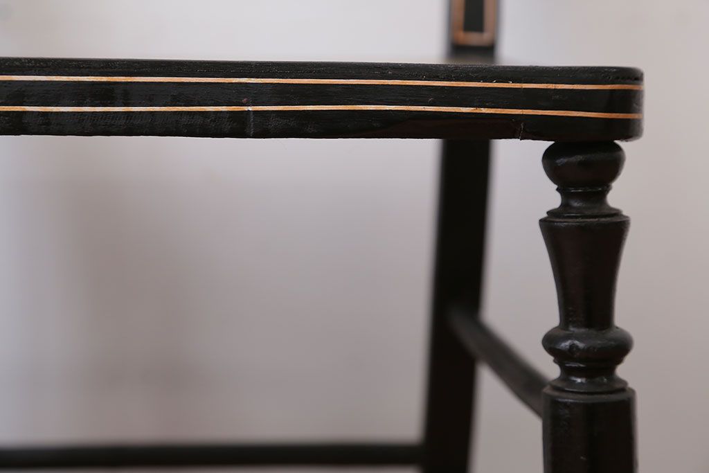 アンティーク家具　アンティーク　おしゃれで小ぶりなトールペイントチェア(2)