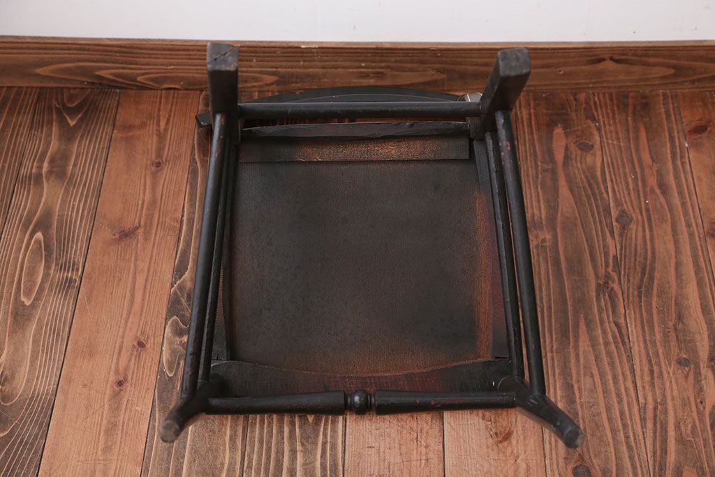 アンティーク家具　アンティーク　おしゃれで小ぶりなトールペイントチェア(2)