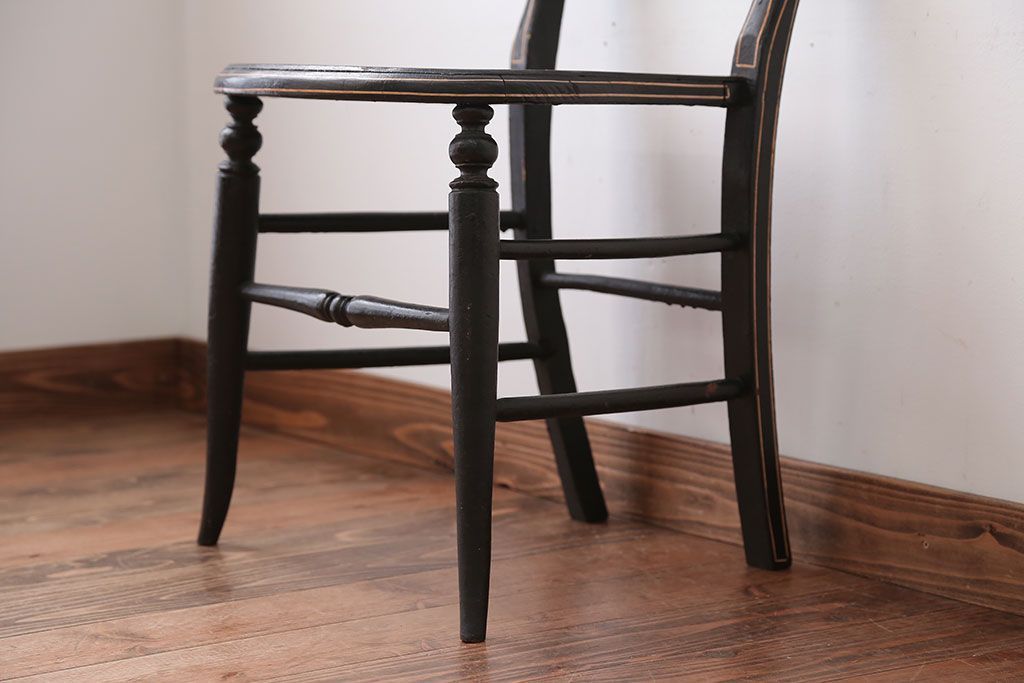 アンティーク家具　アンティーク　おしゃれで小ぶりなトールペイントチェア(3)
